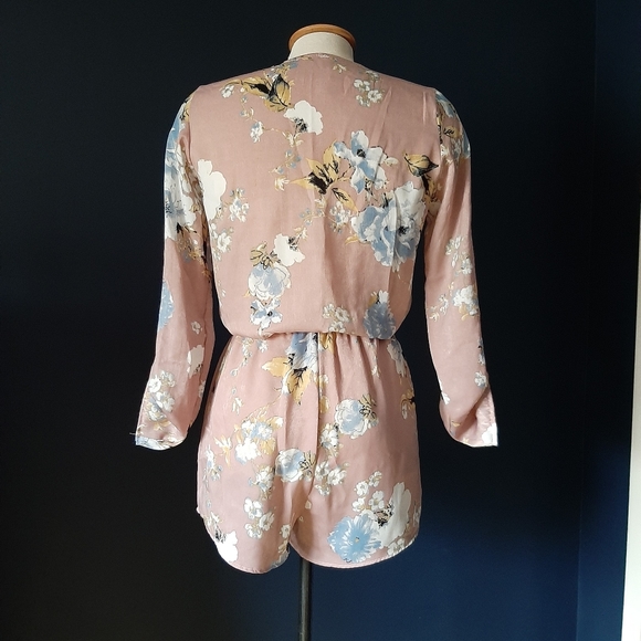 Lock and key romper - Picture 2 of 4